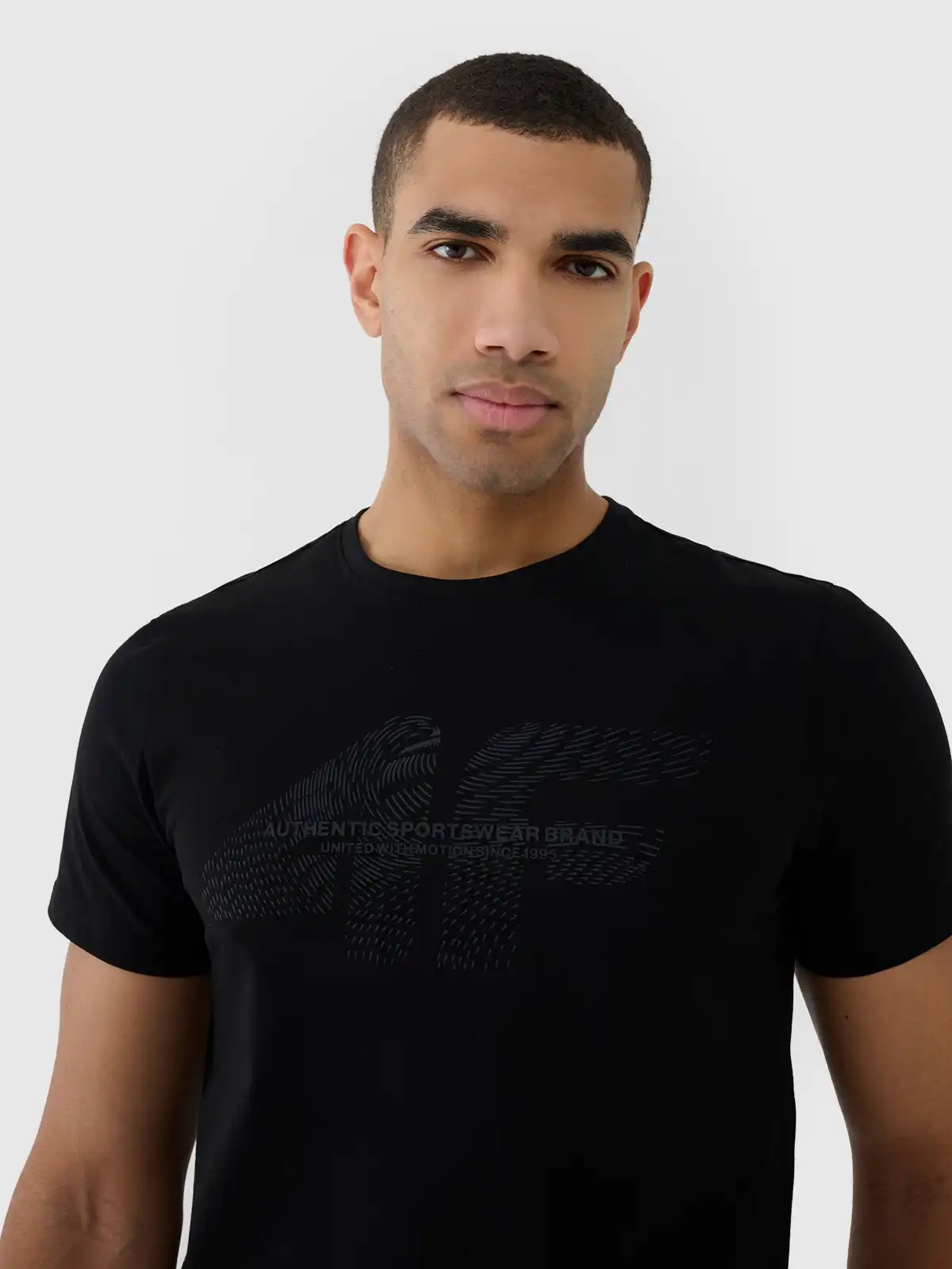 4F Pánské tričko 4FWSS25TTSHM2004 černé