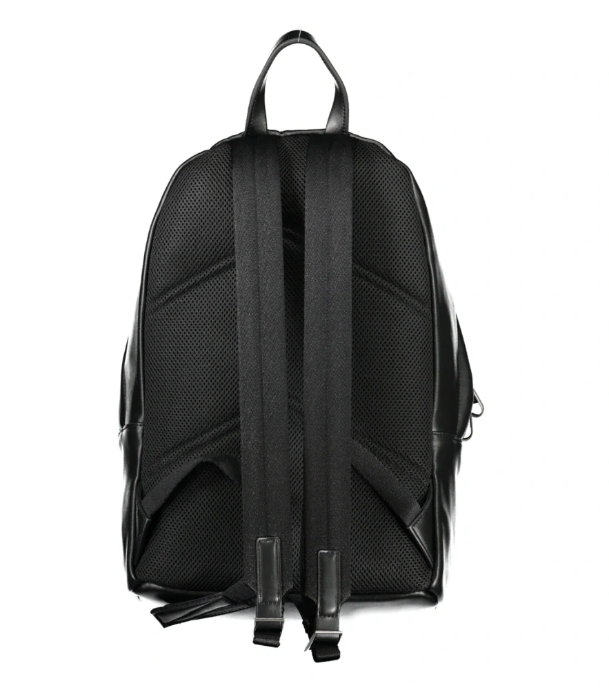 Calvin Klein K50K510832 batoh černý 18l
