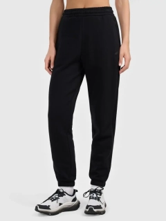 4F Dámské tepláky joogers 4FWAW26TTROF1745 Black